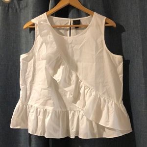 Worthington  NWT SZ M sleeveless ruffle top